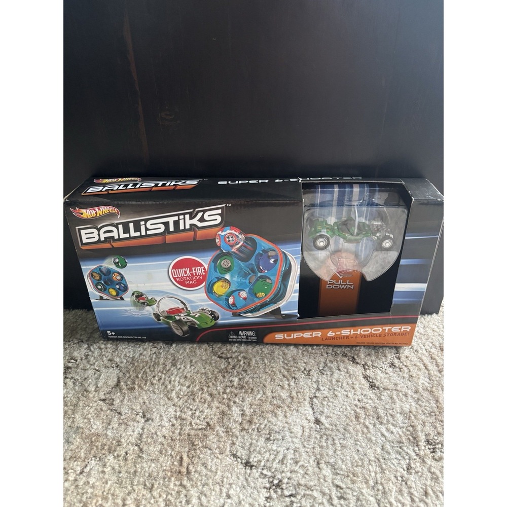 Hot Wheels Ballistiks Super 6 Shooter Launcher Vehicle Storage Set New NIB